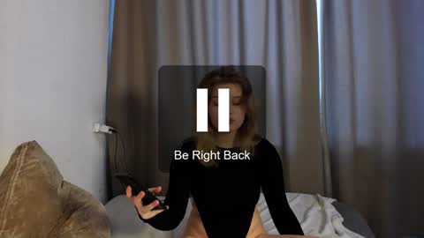 hi Im Mina  online show from 13, 1, 2025