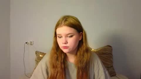 Snapshot of mina27372 chatting on 6, 2, 2026 hi Im Mina online show from 6, 2, 2026