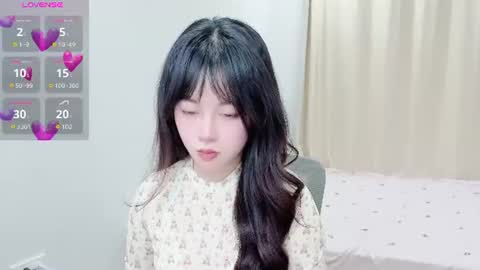 Snapshot of minaaaa69879 chatting on 19, 6, 2026 Na online show from 19, 6, 2026