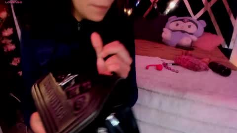 Snapshot of minami_nakamura chatting on 28, 5, 2026 minami_nakamura online show from 28, 5, 2026