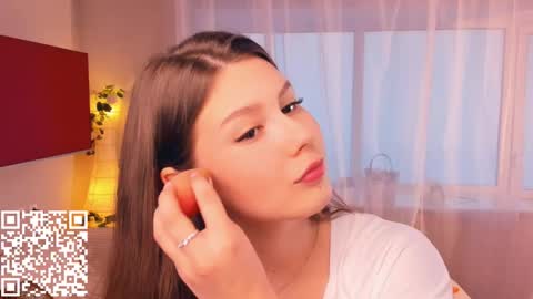 Mindi online show from 22, 10, 2025