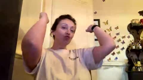 please subscribe to my fansly  please no video or photos must be recorded or re sold online show from 31, 3, 2026