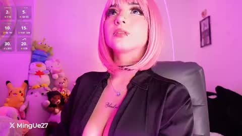 Snapshot of ming_yue_ chatting on 28, 6, 2026 My name is Fer Nice to meet you give it a thumbs up please its important online show from 28, 6, 2026