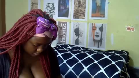 Snapshot of mini_karee chatting on 22, 2, 2026 mini_karee online show from 22, 2, 2026