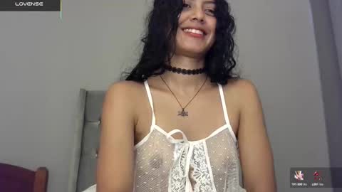  Mini Mila Kunis ft Ashton Katchero. Follow me to stay in touch  online show from 16, 10, 2025