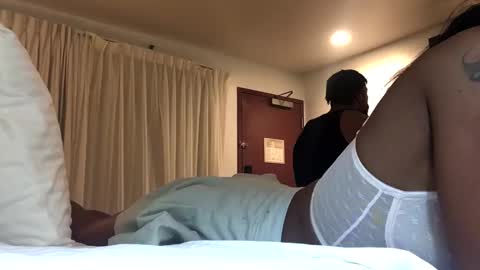 minniehunney online show from 30, 11, 2025