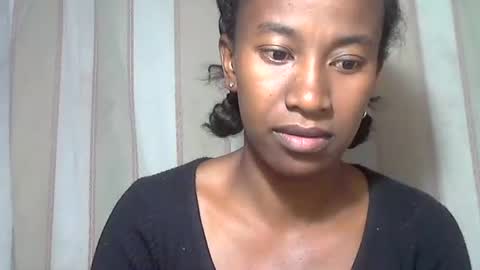 minouch211907 online show from 21, 11, 2025