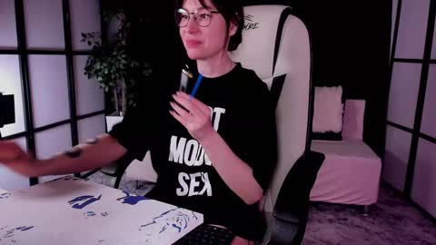 Rosie online show from 9, 3, 2025