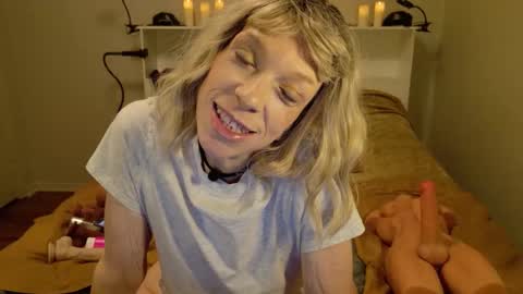 Snapshot of minxtessarae chatting on 2, 5, 2026 Tessa Rae online show from 2, 5, 2026