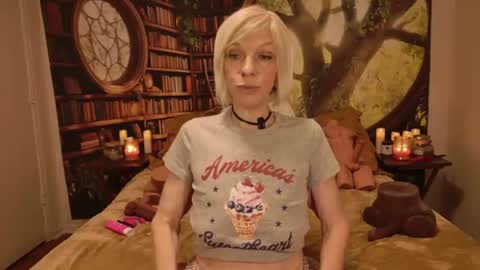 Tessa Rae online show from 12, 6, 2026