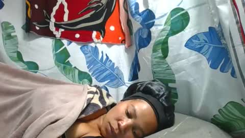 miora620846 online show from 19, 5, 2026