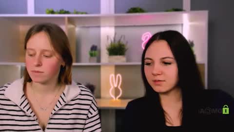 Snapshot of mira_vibe chatting on 26, 2, 2026 Mira online show from 26, 2, 2026