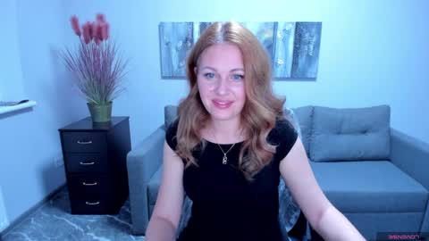 Snapshot of mira_whites chatting on 6, 2, 2025 Mira online show from 6, 2, 2025