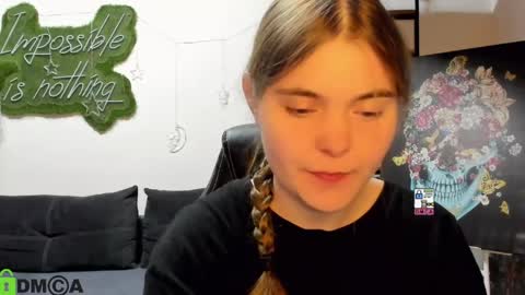 miraa_bloom online show from 6, 4, 2026