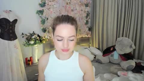 Emma online show from 7, 11, 2025