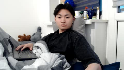              online show from 26, 4, 2026