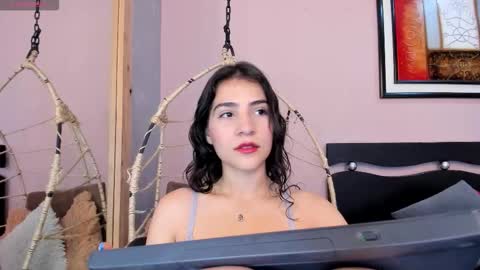    online show from 17, 10, 2025