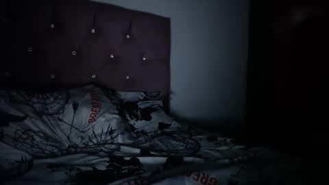 Snapshot of miranda_zacky chatting on 5, 1, 2025 Miranda Indep Model Thank you very much for all your support online show from 5, 1, 2025