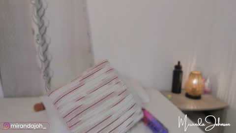 Snapshot of mirandajohnson_ chatting on 29, 1, 2025 Miranda online show from 29, 1, 2025
