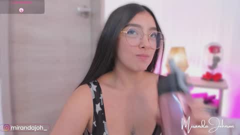 Snapshot of mirandajohnson_ chatting on 25, 9, 2025 Miranda online show from 25, 9, 2025
