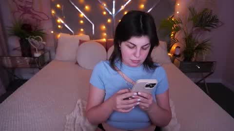 Snapshot of mirandawarm chatting on 24, 2, 2026 Miranda online show from 24, 2, 2026