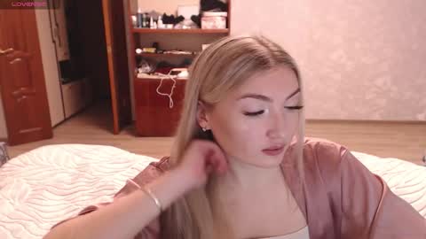 Snapshot of miraroy chatting on 8, 2, 2026 Mira online show from 8, 2, 2026