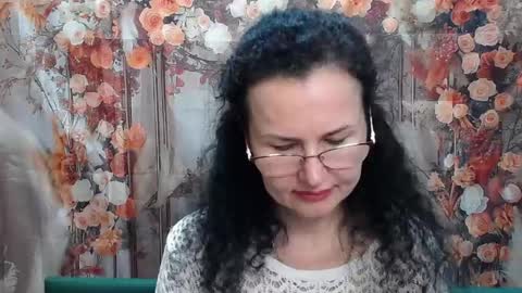 Miroslava Happi online show from 23, 4, 2026