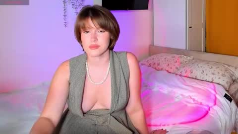 Shelley online show from 13, 9, 2025