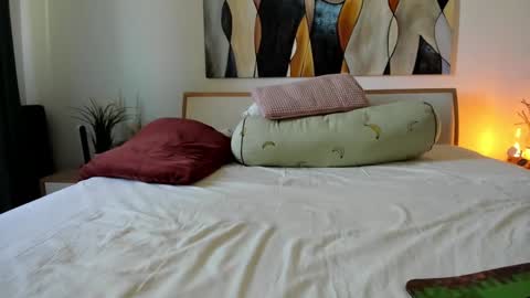 Eva online show from 19, 9, 2025