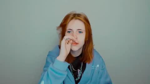 misaki_chan_ online show from 11, 10, 2025