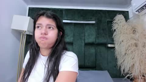 Misaki Kai online show from 4, 12, 2025