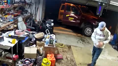 MischiefAndPleasure online show from 2, 11, 2025