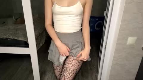 Molly online show from 13, 11, 2025