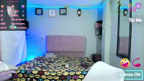 misofialeal online show from 13, 7, 2026