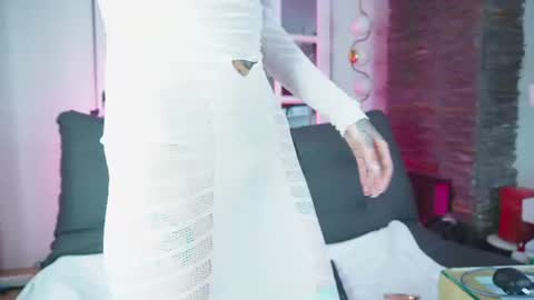 miss___angel online show from 18, 6, 2026