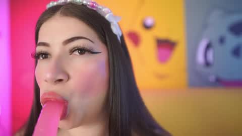 Snapshot of miss__pamela chatting on 14, 4, 2026 Pamela online show from 14, 4, 2026