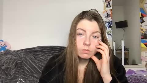 miss angel  online show from 20, 2, 2026