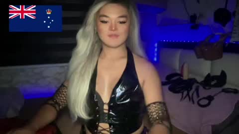 Snapshot of miss_antonette_xxx chatting on 24, 6, 2026 Call me Miss Antonette online show from 24, 6, 2026