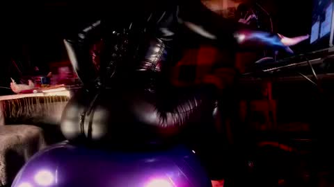 missAsmodeus online show from 6, 3, 2026