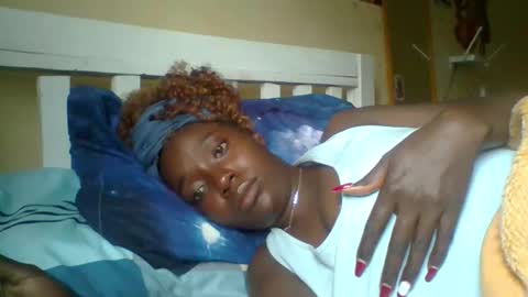 Snapshot of miss_atitude chatting on 27, 9, 2025 miss_atitude online show from 27, 9, 2025