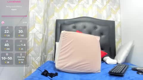 miss_big_tits19 online show from 6, 3, 2025