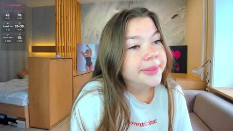 Snapshot of miss_bubbles chatting on 13, 9, 2025 Sandy online show from 13, 9, 2025