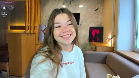 Snapshot of miss_bubbles chatting on 23, 9, 2025 Sandy online show from 23, 9, 2025