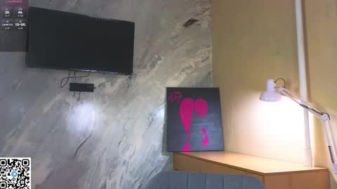 Snapshot of miss_bubbles chatting on 11, 10, 2025 Sandy online show from 11, 10, 2025