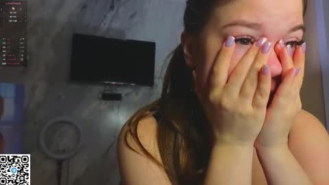 Snapshot of miss_bubbles chatting on 29, 11, 2025 Sandy online show from 29, 11, 2025