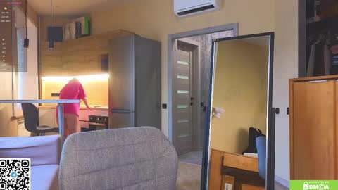 Snapshot of miss_bubbles chatting on 1, 4, 2026 Sandy online show from 1, 4, 2026