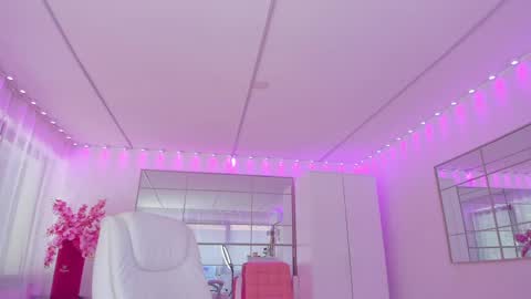 miss_diamond__ online show from 16, 5, 2026