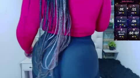 miss_evans_ online show from 29, 5, 2026
