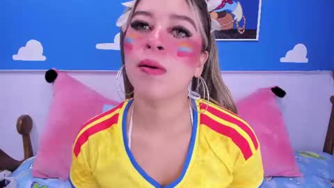 Snapshot of miss_evolet chatting on 7, 7, 2026 Evoleth online show from 7, 7, 2026