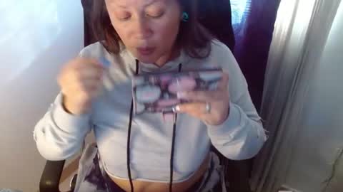 Snapshot of miss_evoleth2 chatting on 19, 6, 2026 Miss Evoleth online show from 19, 6, 2026